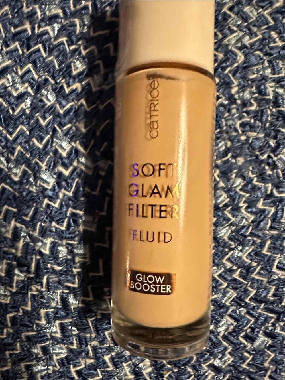 Soft Glam Filter Fluid Glow Booster - Beige